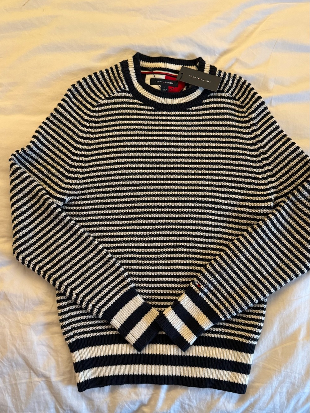 Tommy Hilfiger Men's M Navy & White Cardigan stitch Striped Crewneck sweater